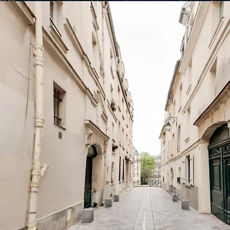 High Standing 2-Room Apartment In Latin Quarter Paris-3
